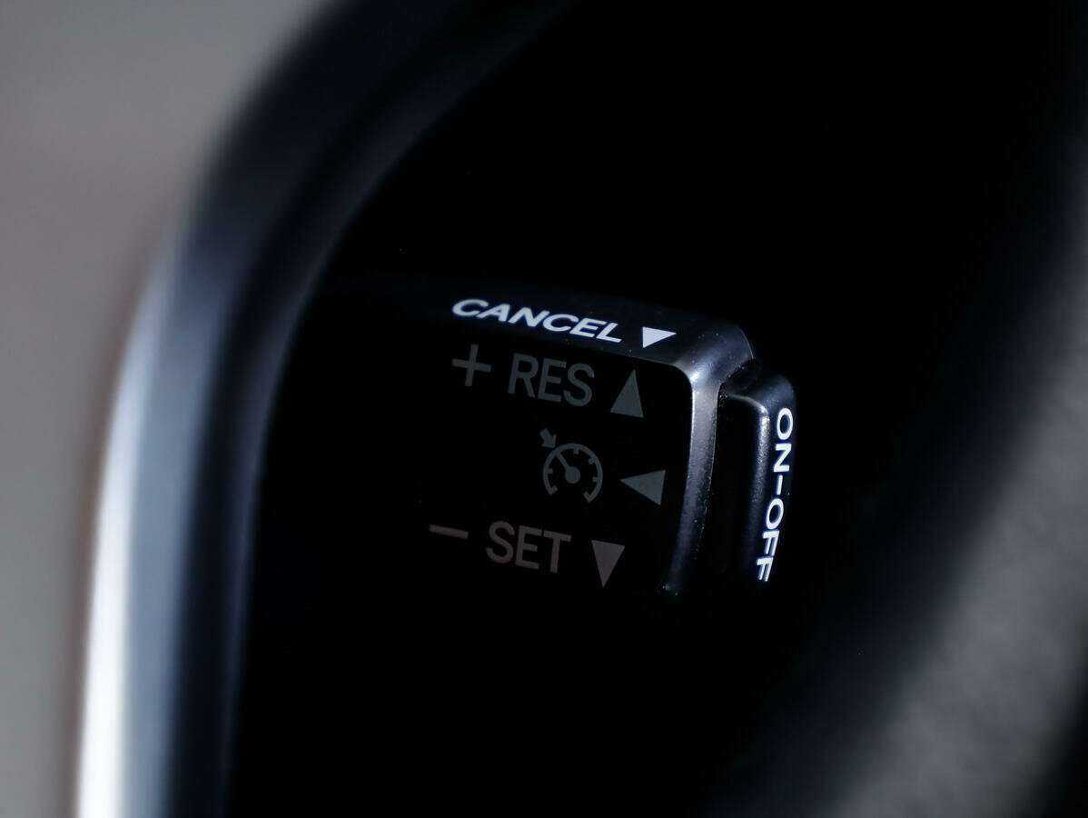 Toyota Land Cruiser Prado, 2017 Фото №18