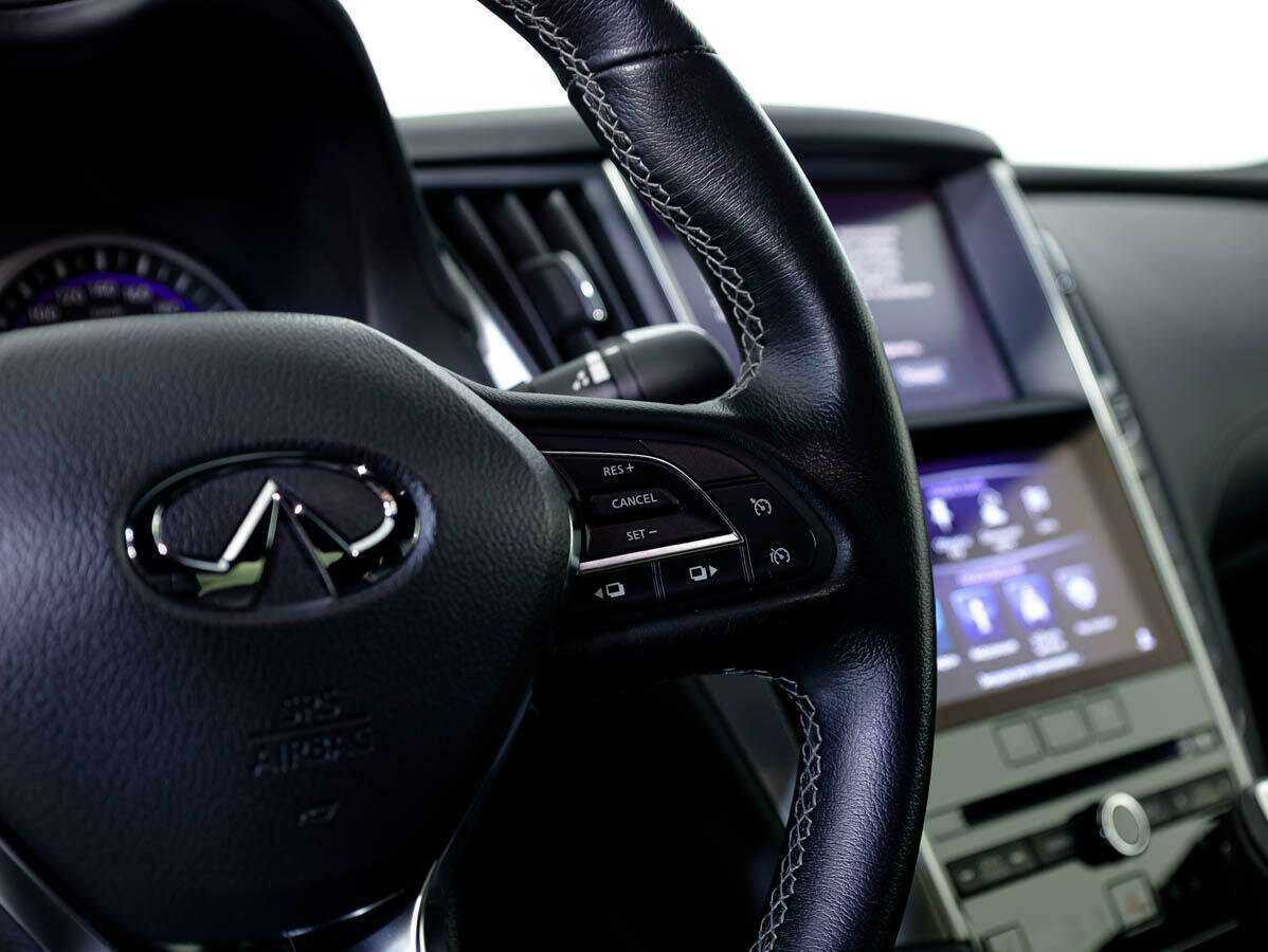 Infiniti Q60, 2021 Фото №14