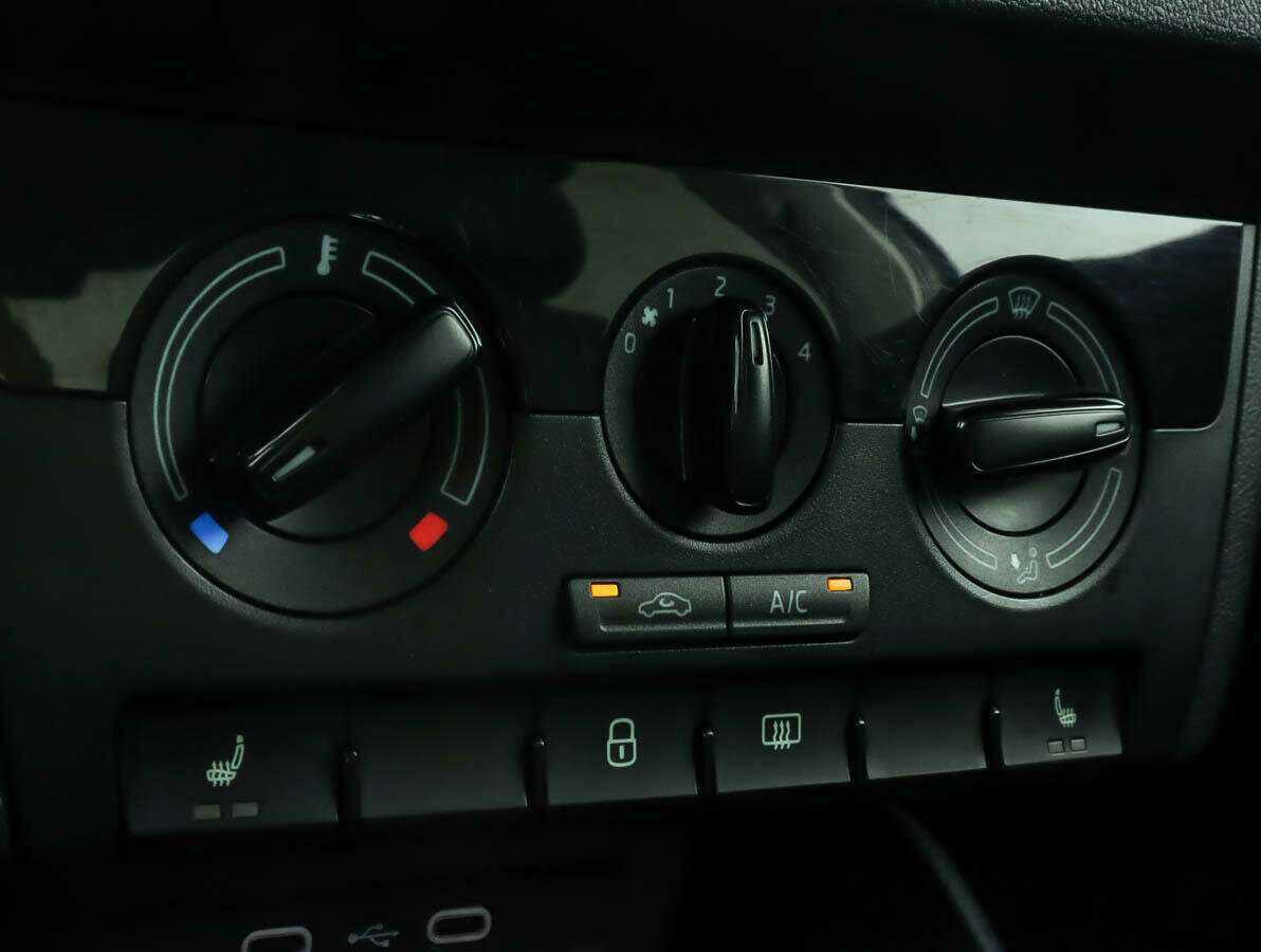 Skoda Rapid, 2020 Фото №12