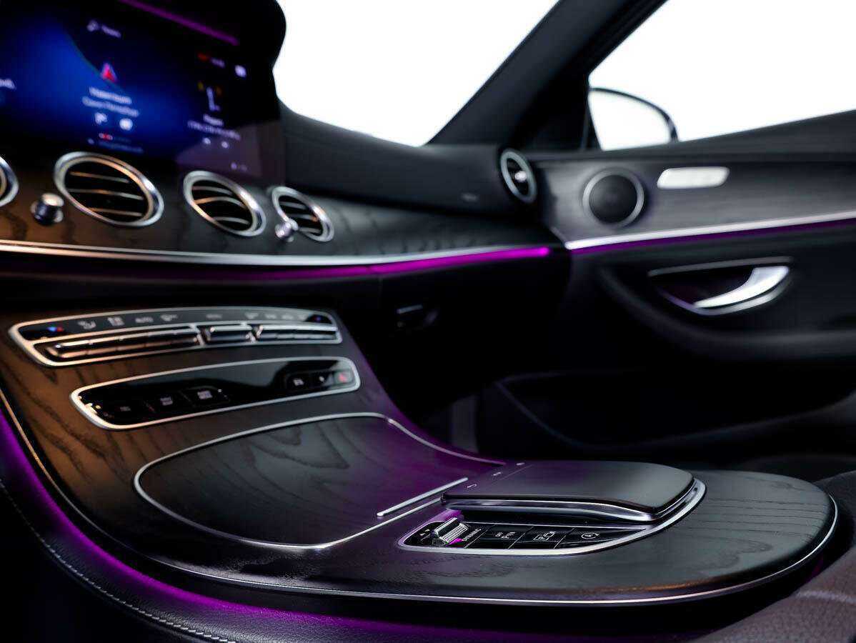 Mercedes-Benz E-Класс 220 d, 2020 Фото №23