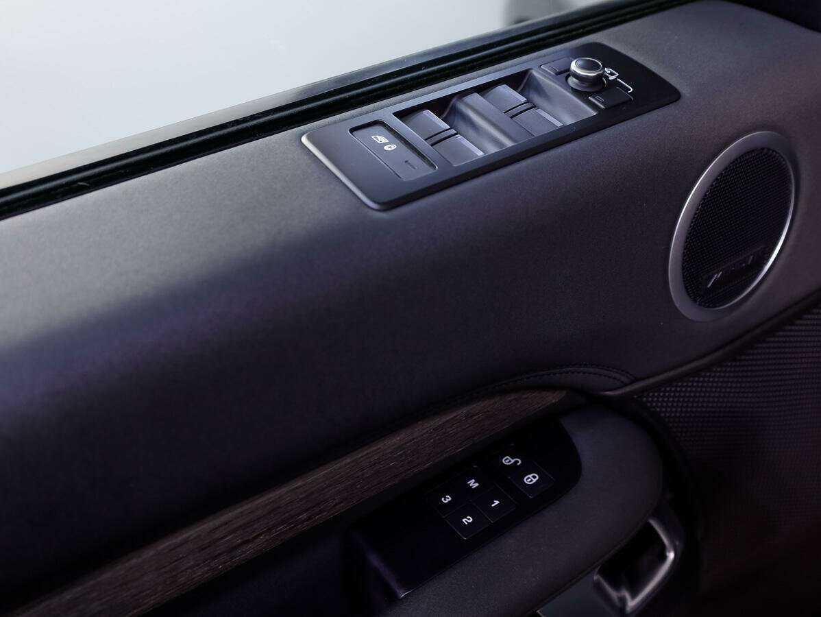 Land Rover Discovery, 2017 Фото №22