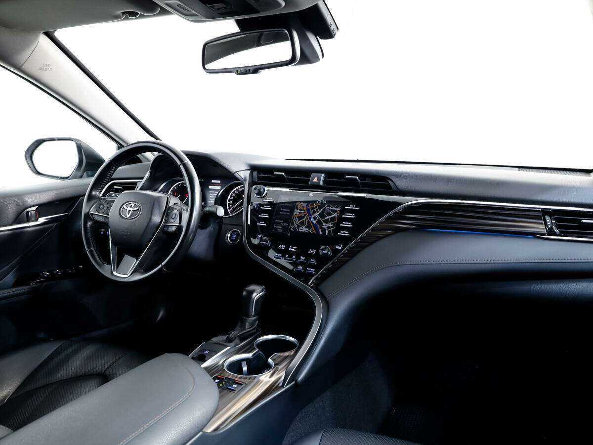 Toyota Camry, 2019 Фото №9