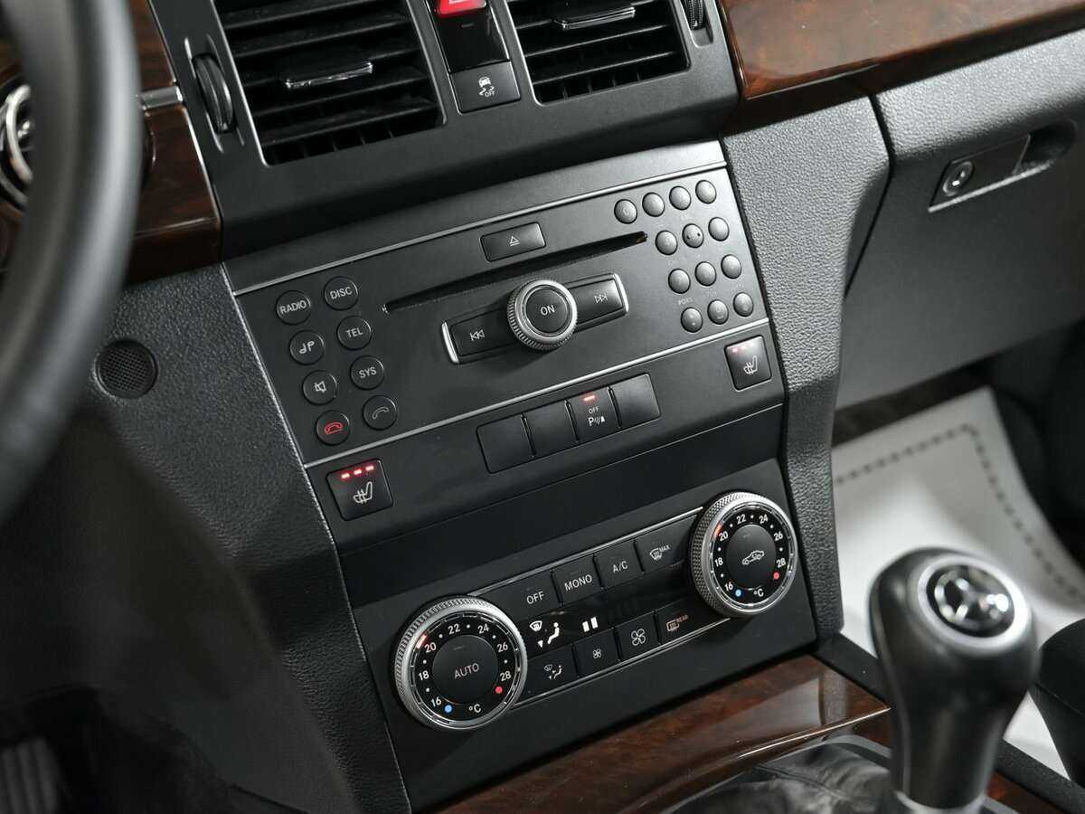 Mercedes-Benz GLK-Класс 300, 2010 Фото №10