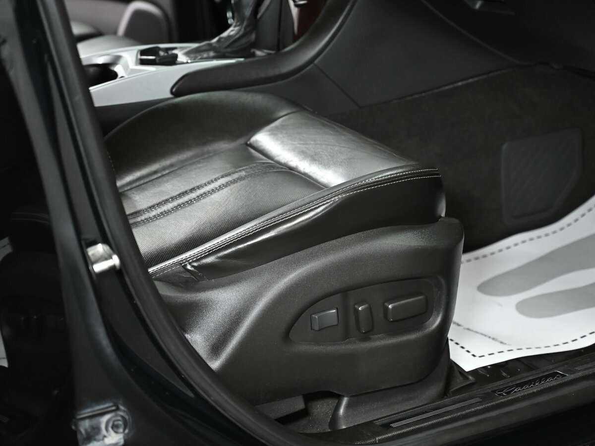 Cadillac SRX, 2013 Фото №9