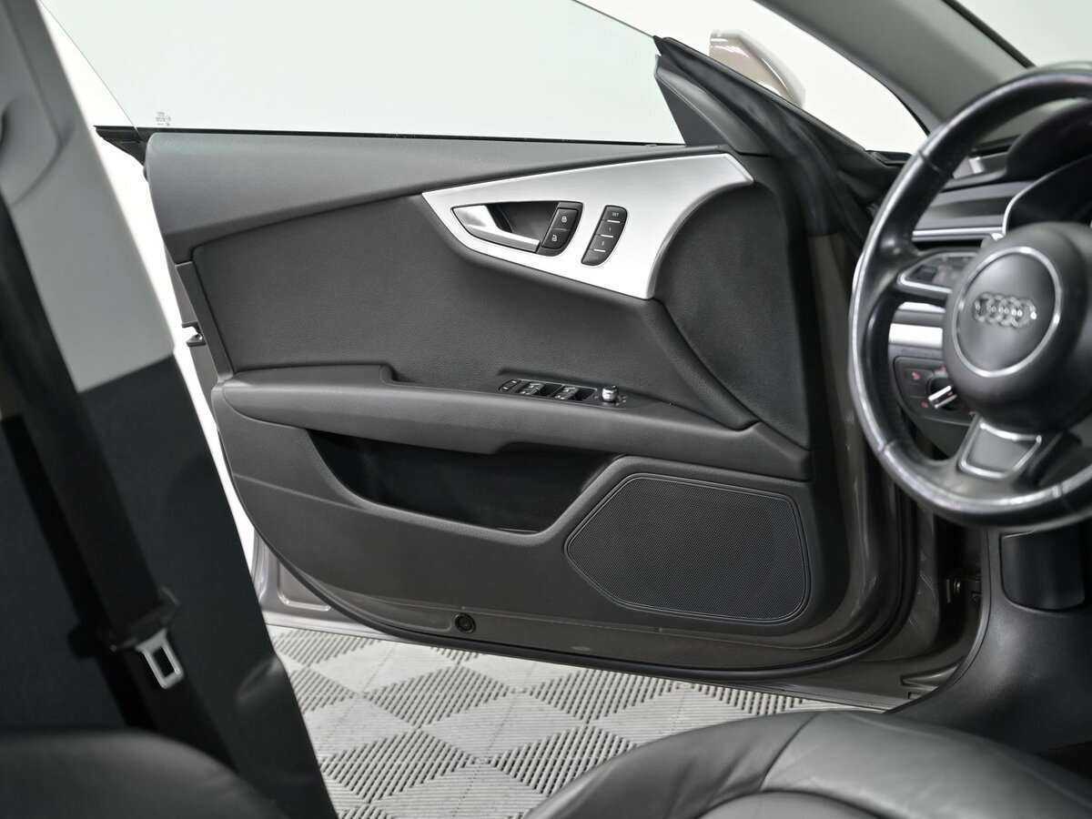 Audi A7, 2011 Фото №9