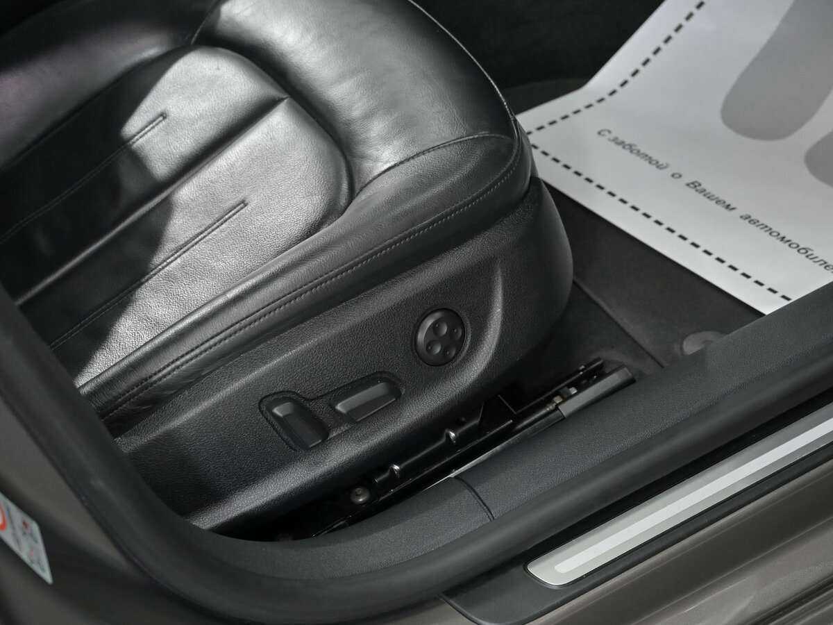 Audi A7, 2011 Фото №11