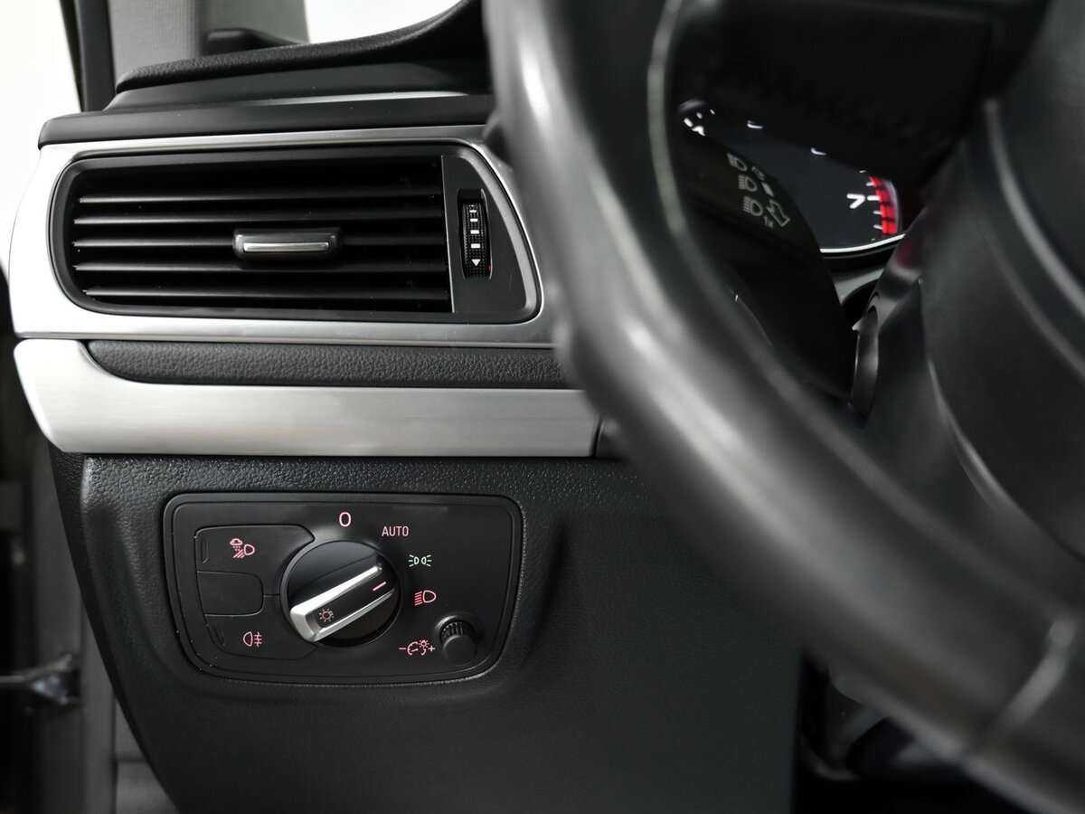 Audi A7, 2011 Фото №13