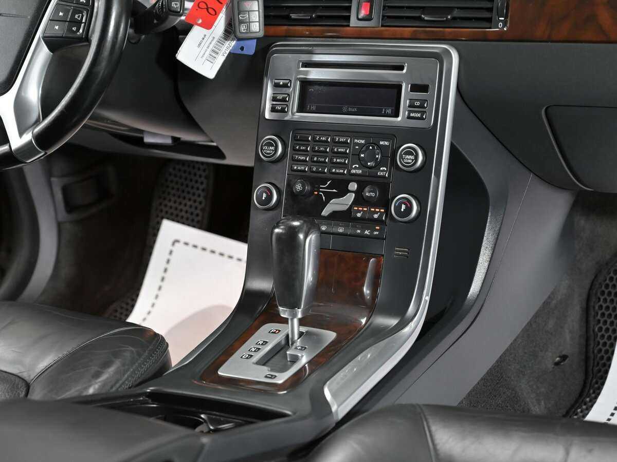 Volvo XC70, 2010 Фото №10