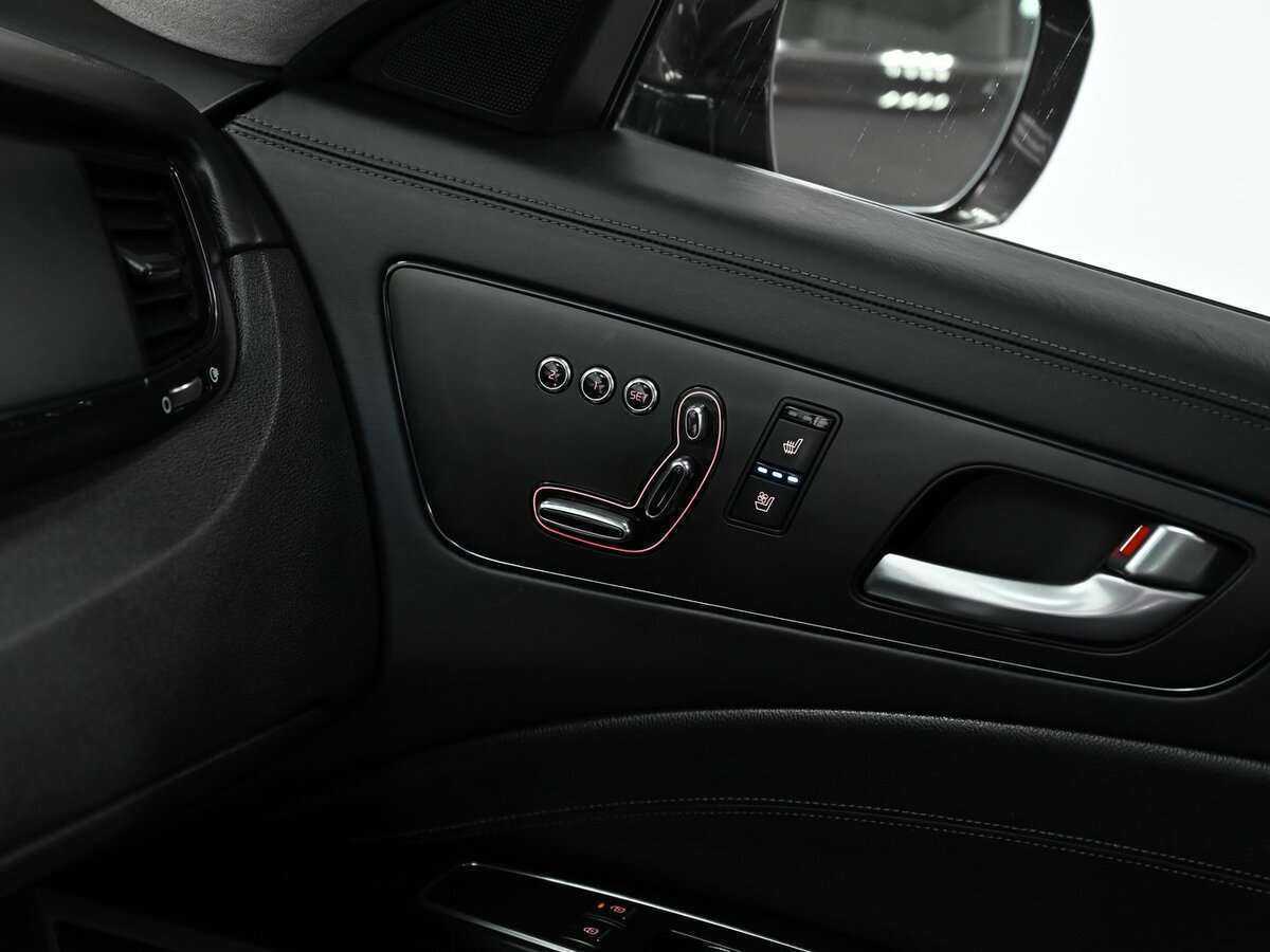 Kia Quoris, 2014 Фото №13