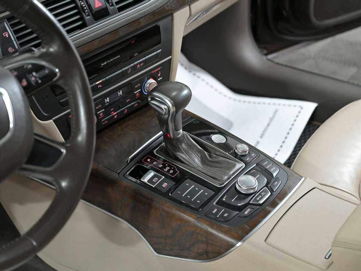 Audi A7, 2011 Фото №15