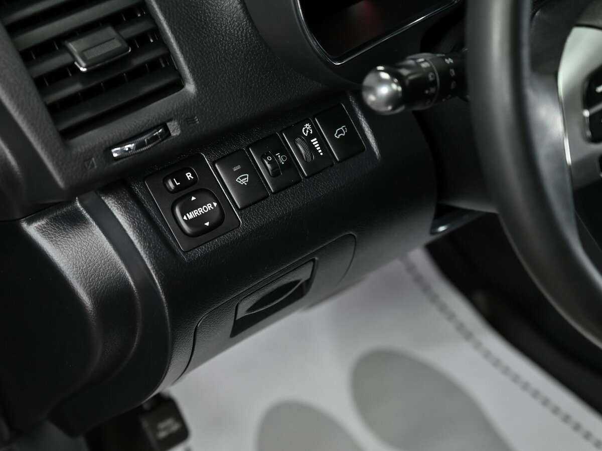 Toyota Highlander, 2011 Фото №13