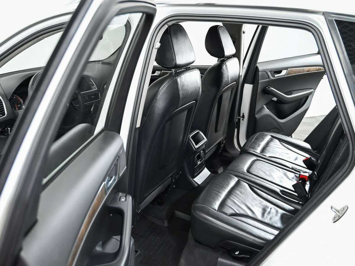 Audi Q5, 2011 Фото №6