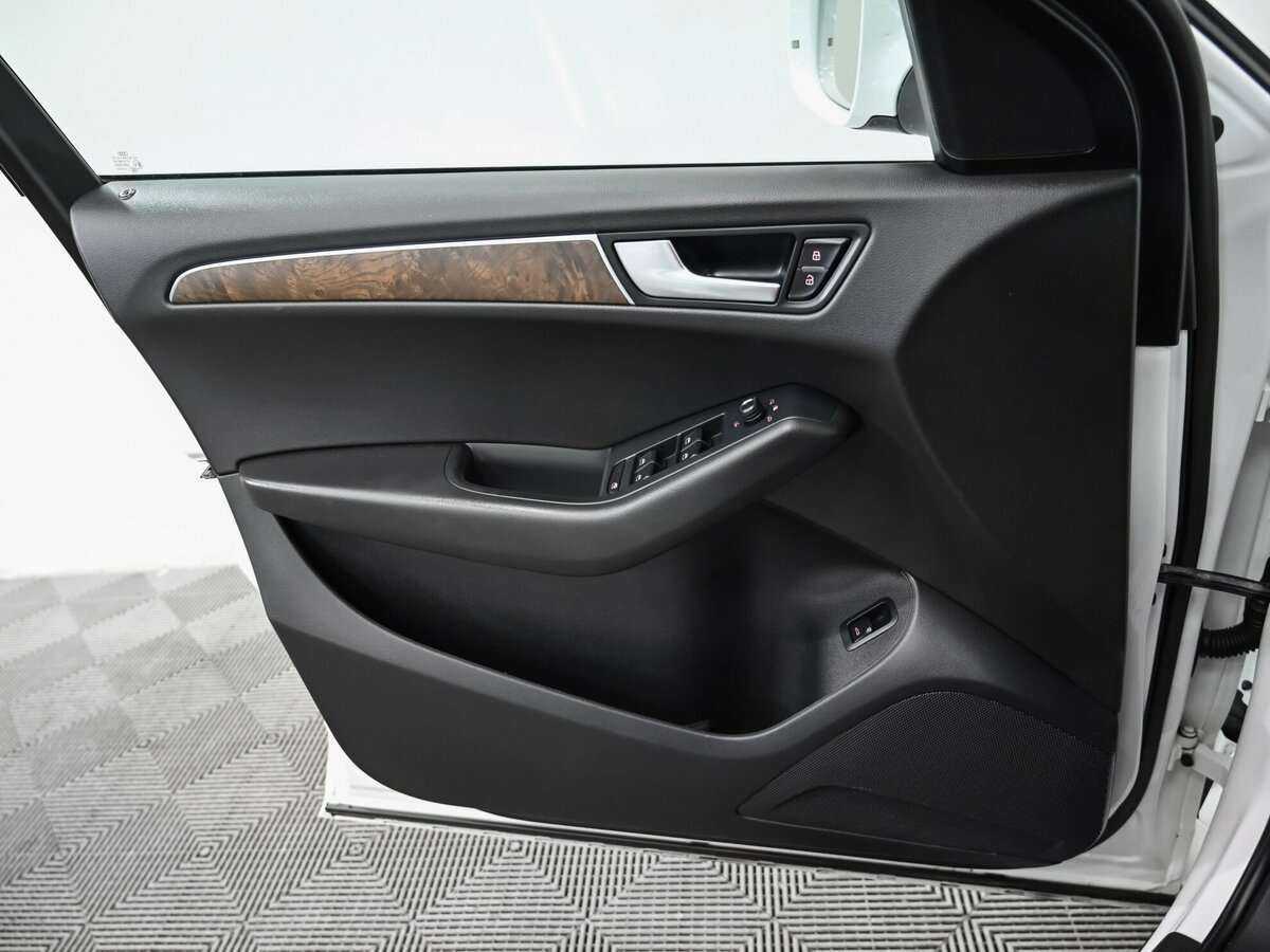 Audi Q5, 2011 Фото №9