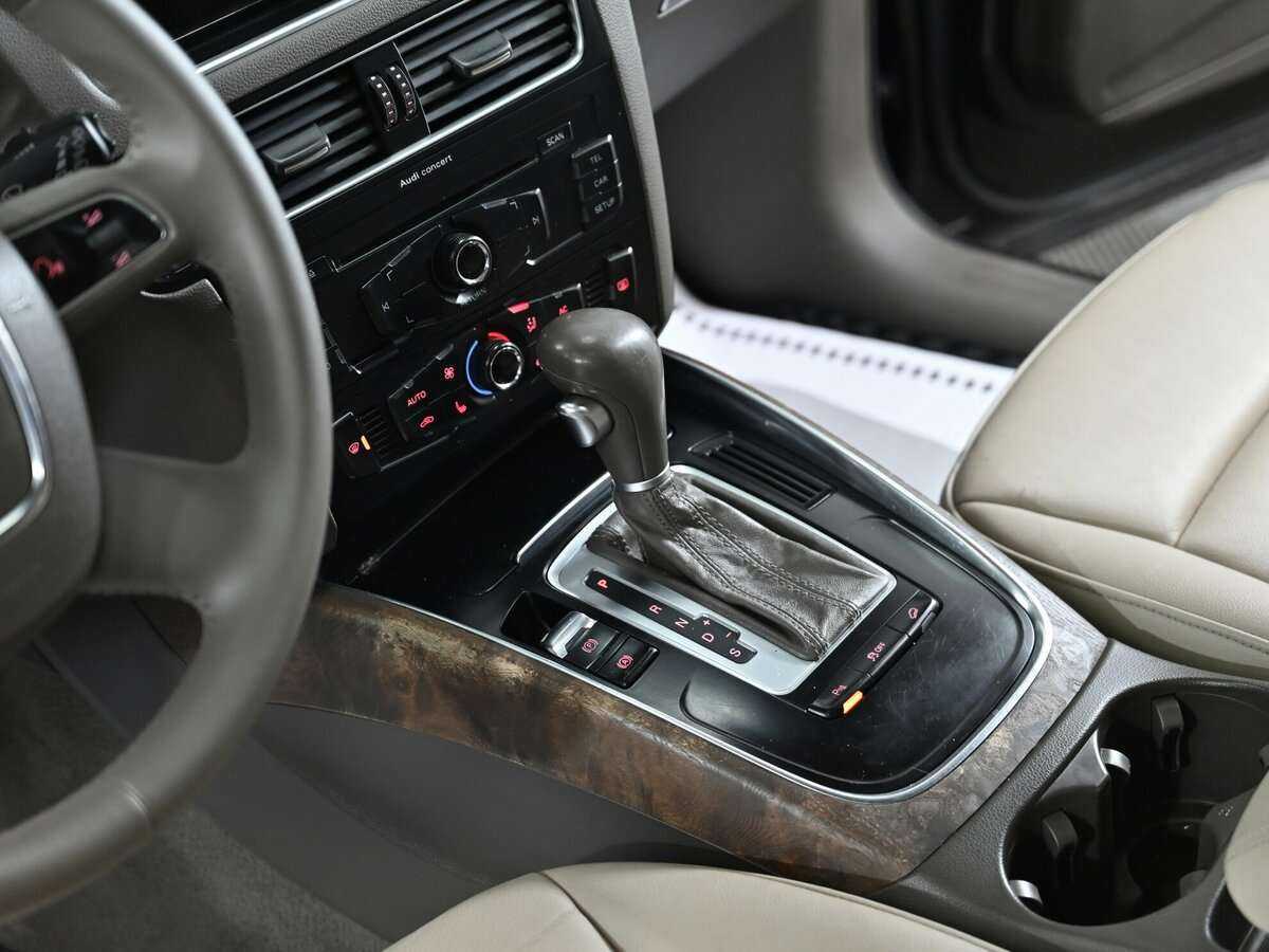 Audi Q5, 2011 Фото №11