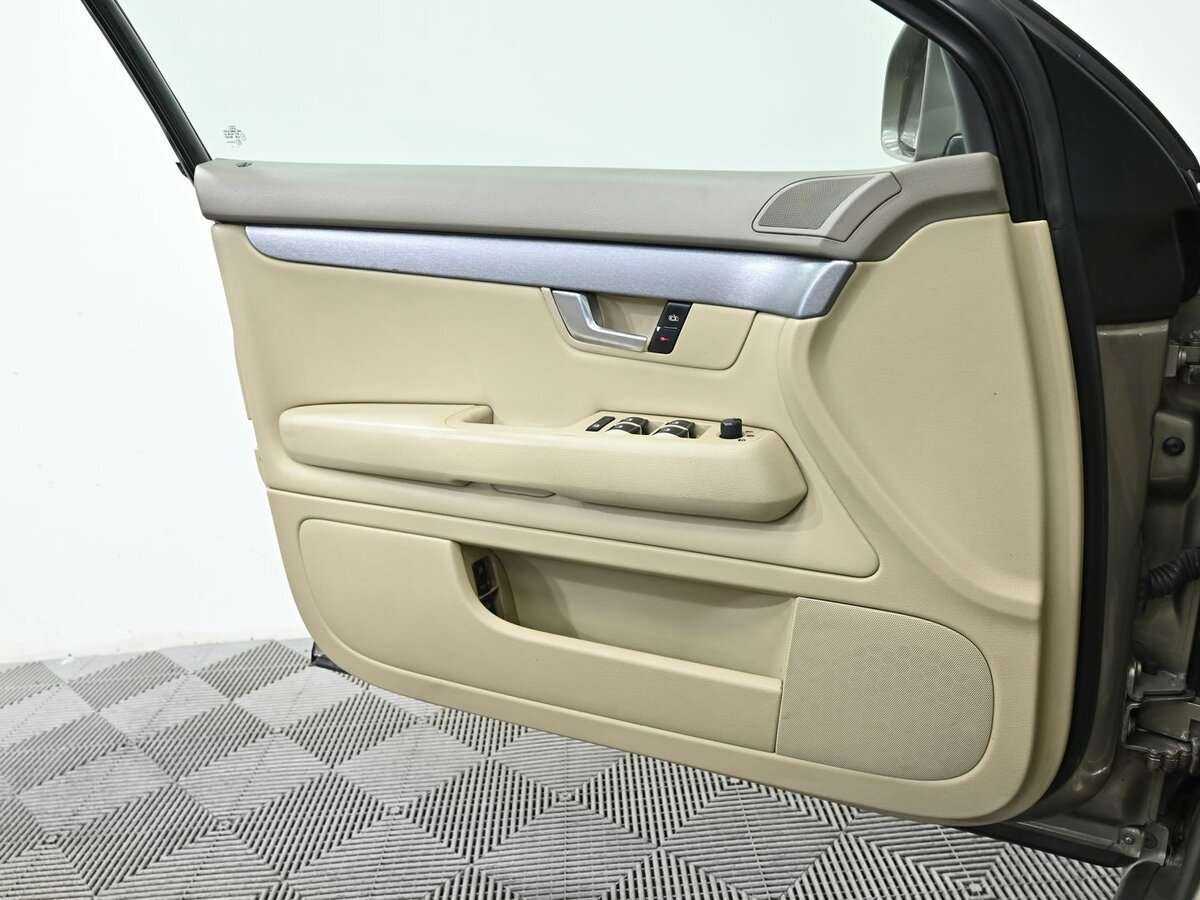 Audi A4, 2005 Фото №9