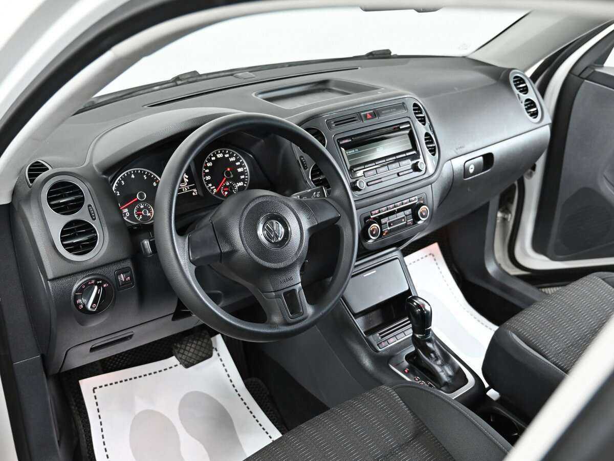Volkswagen Tiguan, 2011 Фото №5