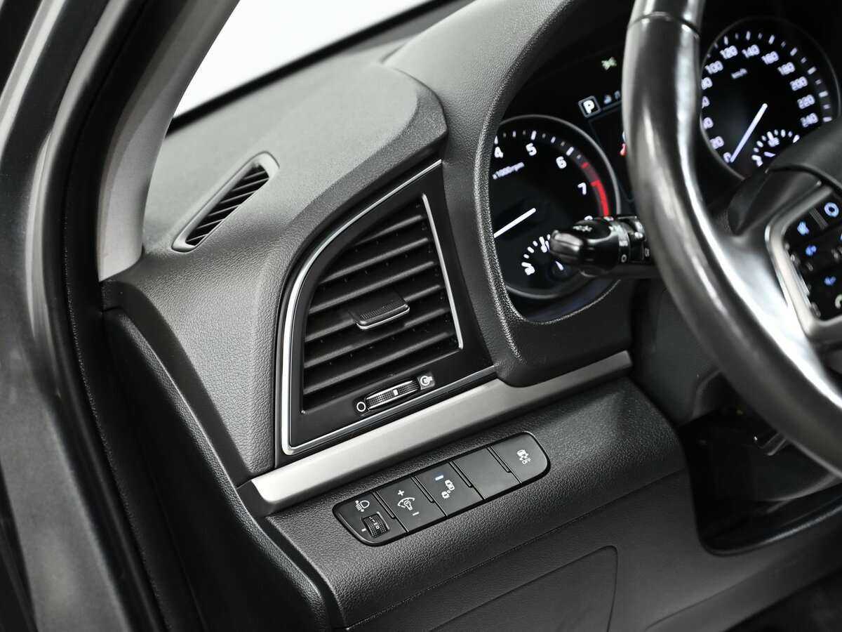 Hyundai Elantra, 2018 - 96 000 км. | Фото №7