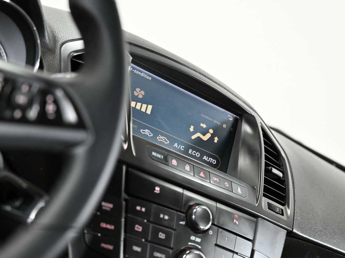 Opel Insignia, 2011 Фото №11