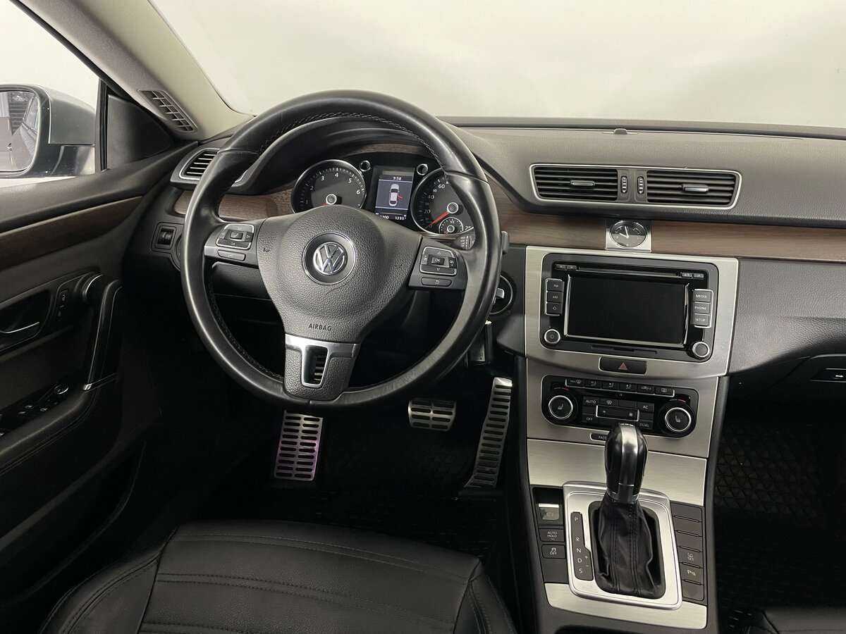 Volkswagen Passat CC, 2011 Фото №11