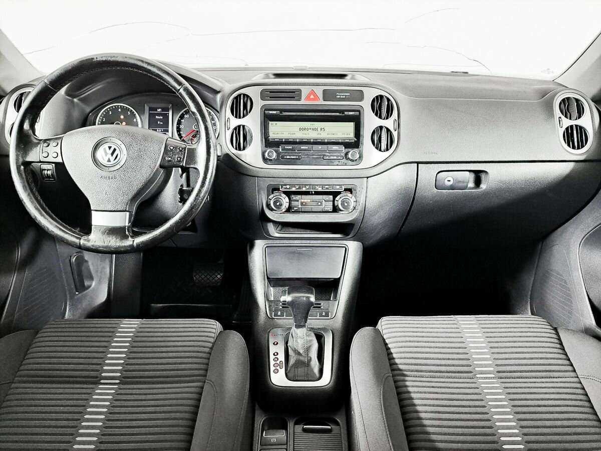 Volkswagen Tiguan, 2010 Фото №12