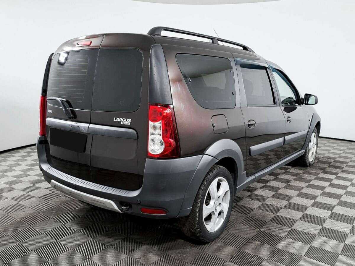 Lada (ВАЗ) Largus Cross, 2018 - 128 000 км. | Фото №4