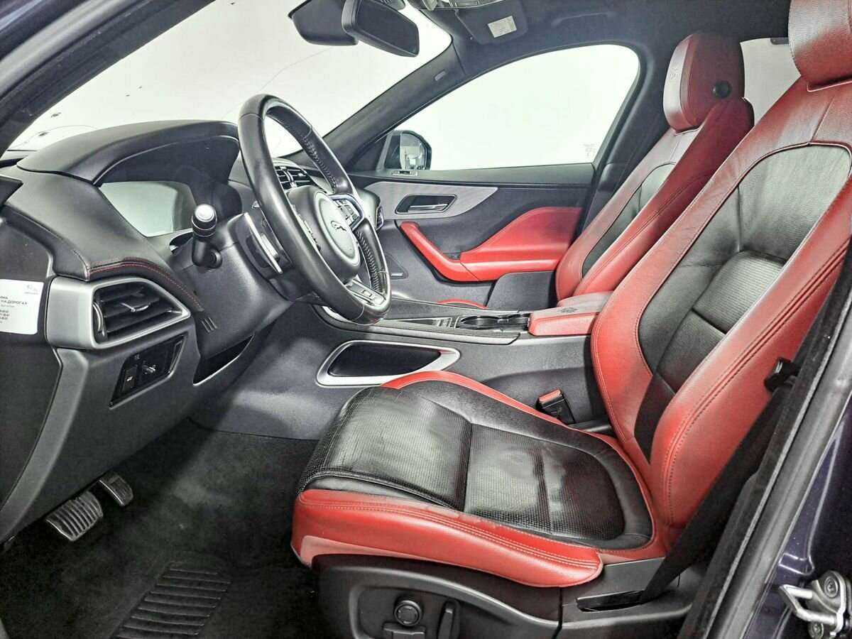 Jaguar F-Pace, 2016 Фото №12