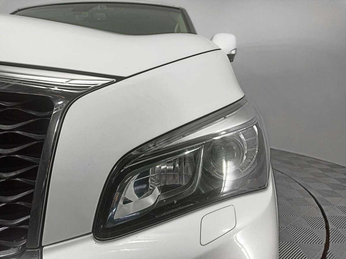 Infiniti QX80, 2016 Фото №17