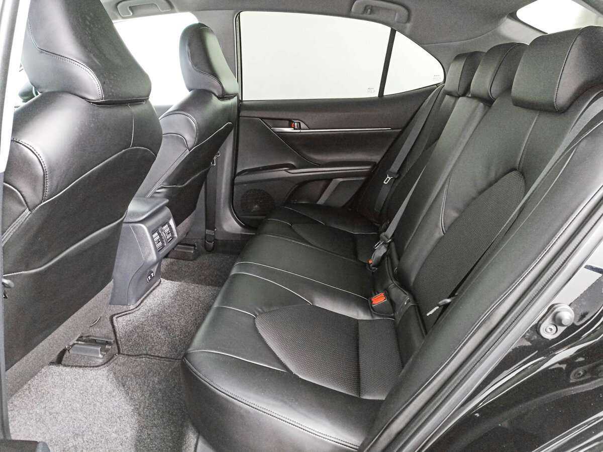 Toyota Camry, 2021 Фото №10
