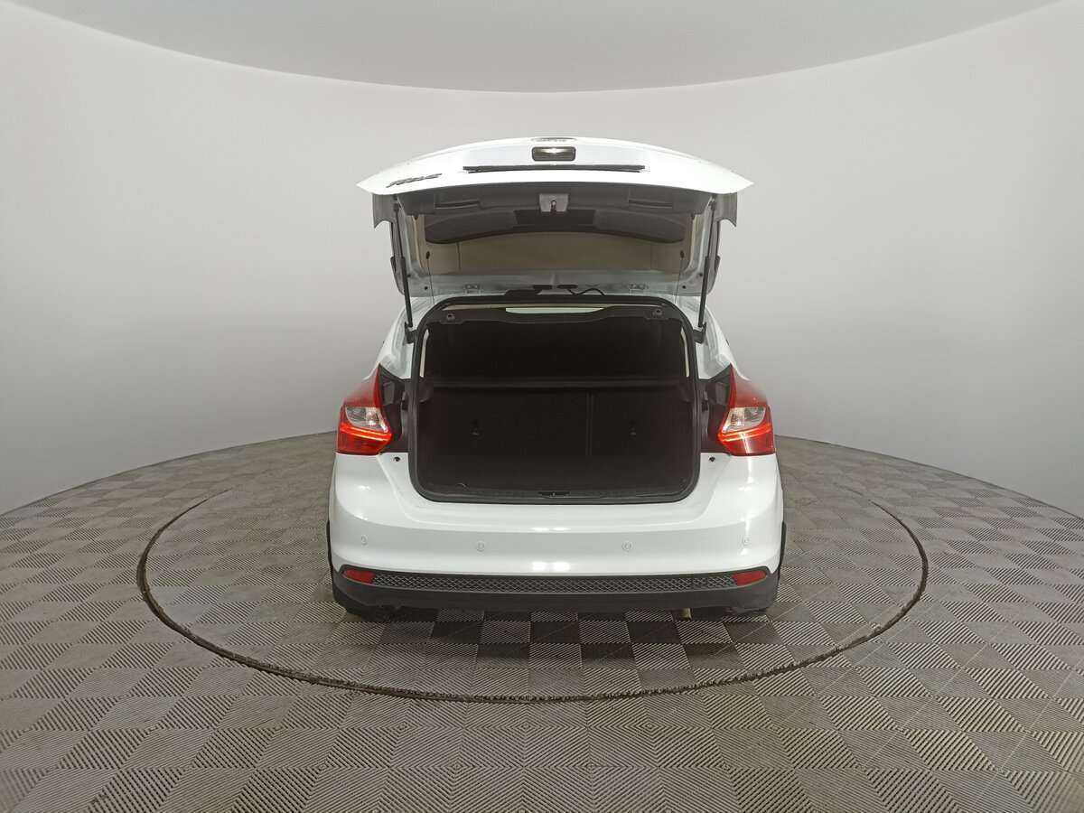Ford Focus, 2011 Фото №10