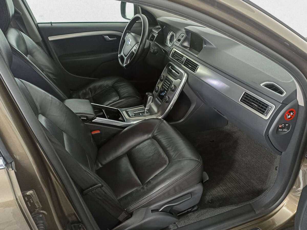 Volvo XC70, 2011 Фото №9