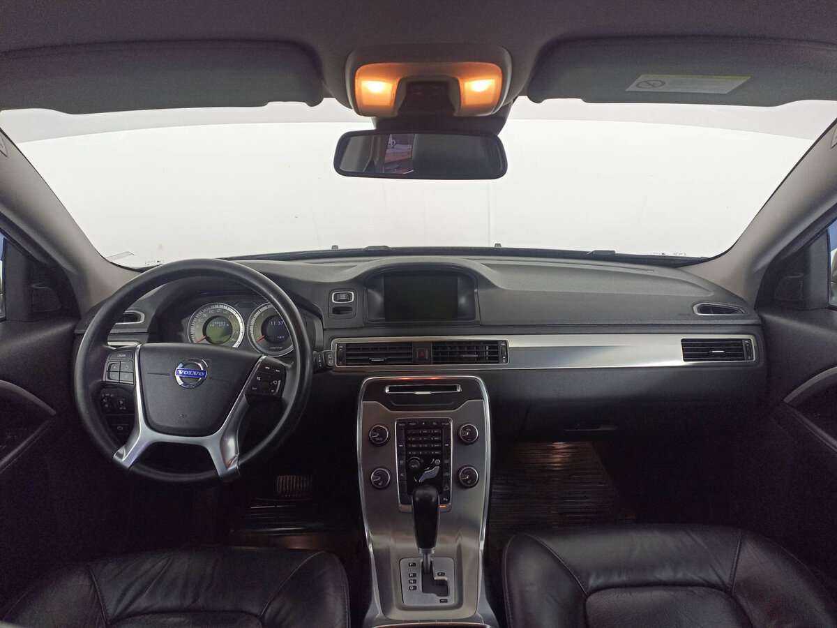 Volvo XC70, 2011 Фото №12