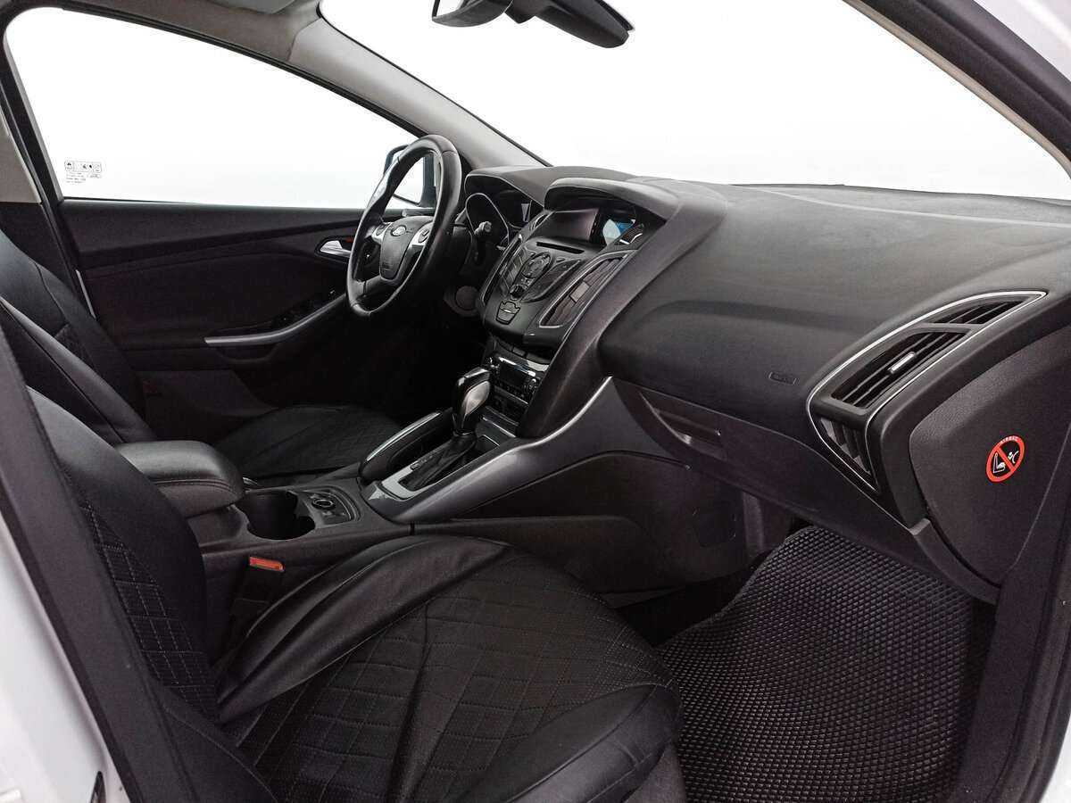Ford Focus, 2011 Фото №9