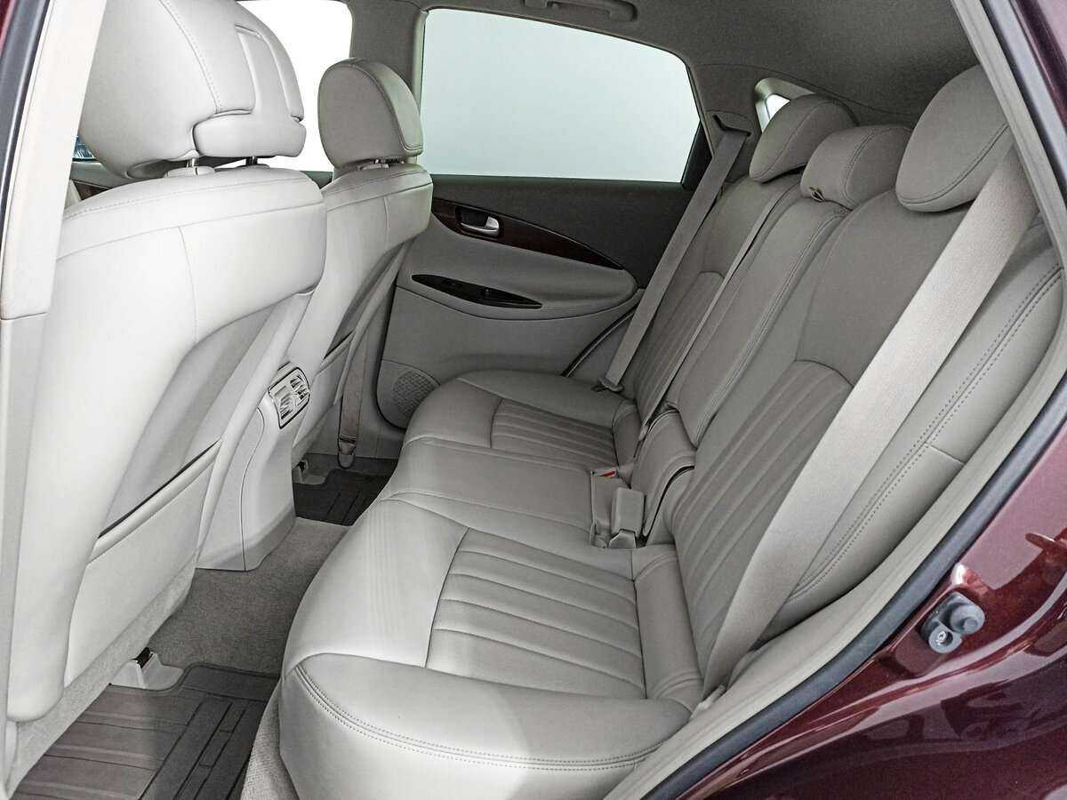Infiniti QX50, 2015 Фото №12