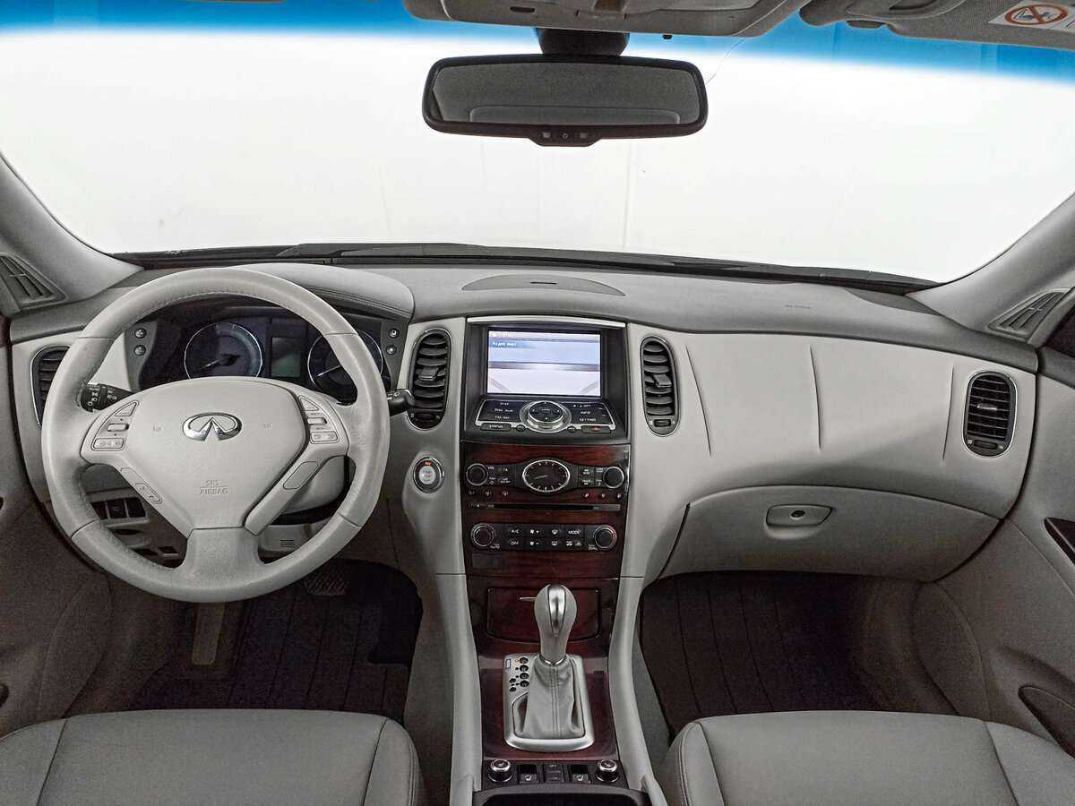 Infiniti QX50, 2015 Фото №14