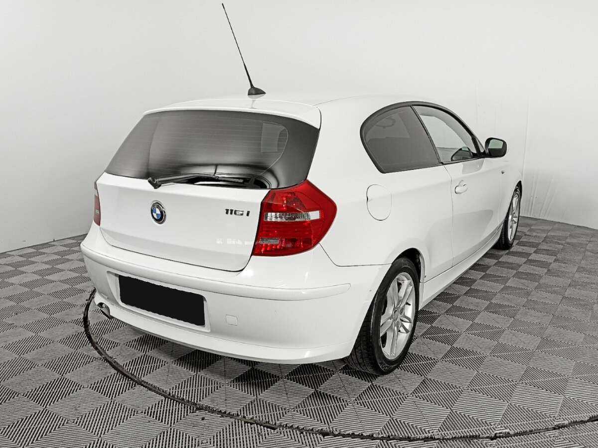 BMW 1 серии 116i, 2010 - 211 942 км. | Фото №4