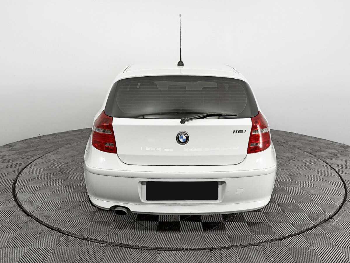 BMW 1 серии 116i, 2010 - 211 942 км. | Фото №5