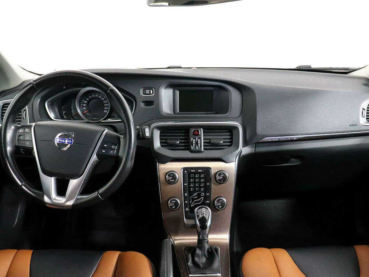Volvo V40 Cross Country, 2015 Фото №11