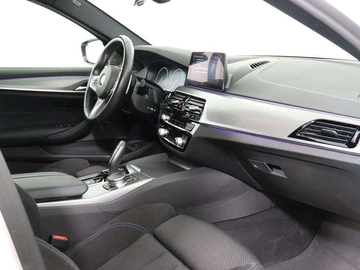 BMW 5 серии 530i xDrive, 2019 - 70 000 км. | Фото №7
