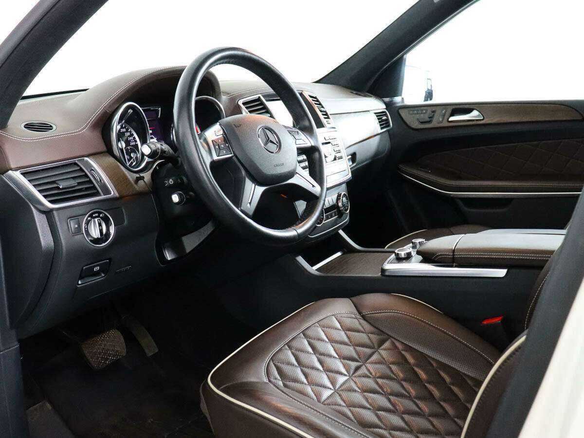 Mercedes-Benz GL-Класс 500, 2013 Фото №9