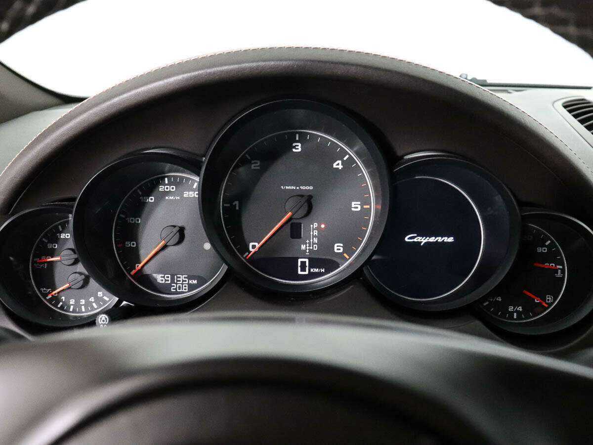 Porsche Cayenne Diesel, 2010 Фото №10