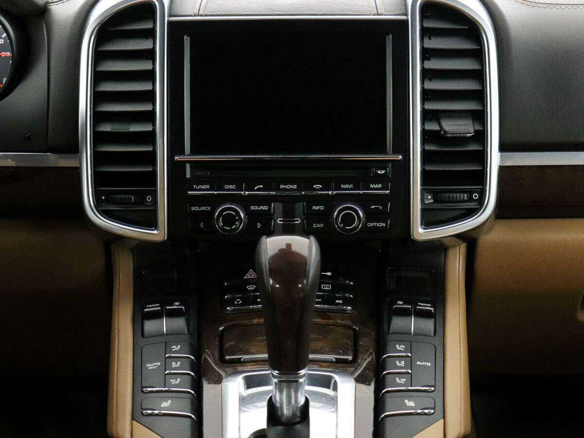 Porsche Cayenne Diesel, 2010 Фото №12