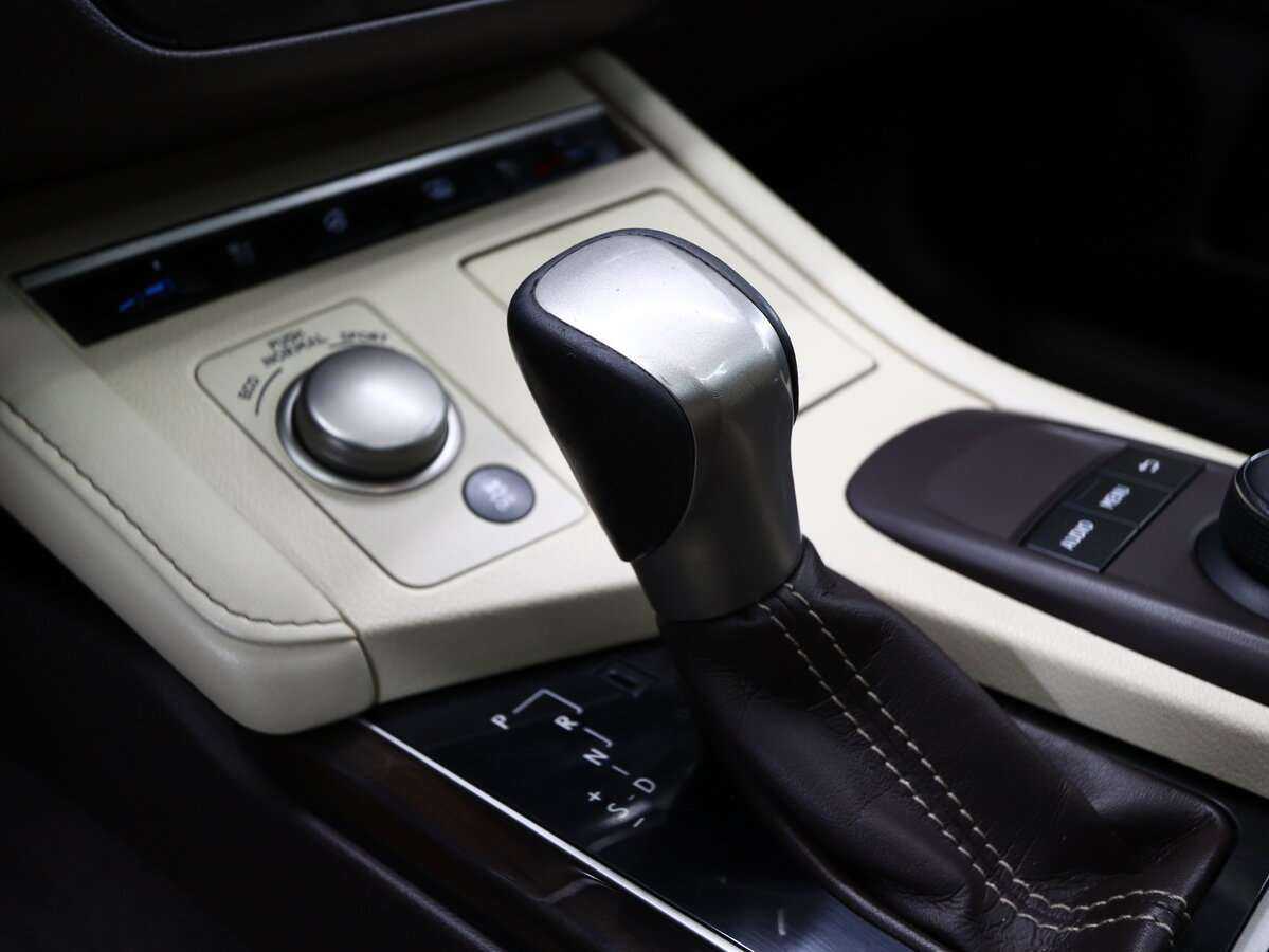 Lexus ES 250, 2016 - 146 000 км. | Фото №8