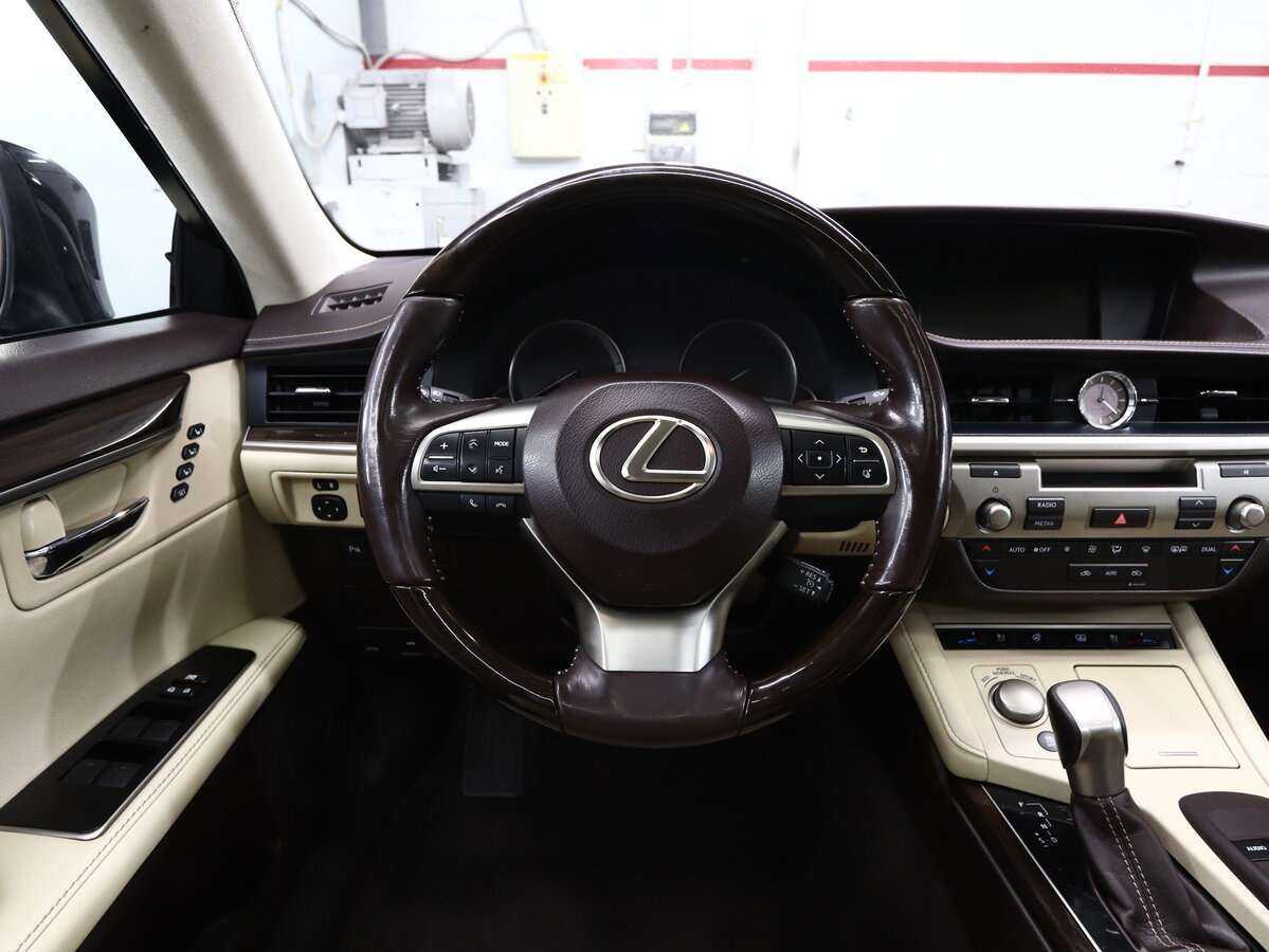 Lexus ES 250, 2016 Фото №17