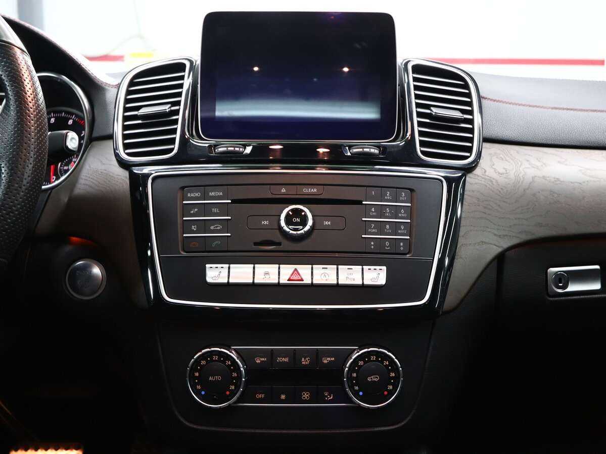 Mercedes-Benz GLE Coupe AMG 43 AMG, 2017 Фото №24