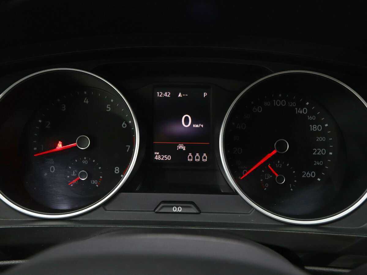 Volkswagen Tiguan, 2021 Фото №18