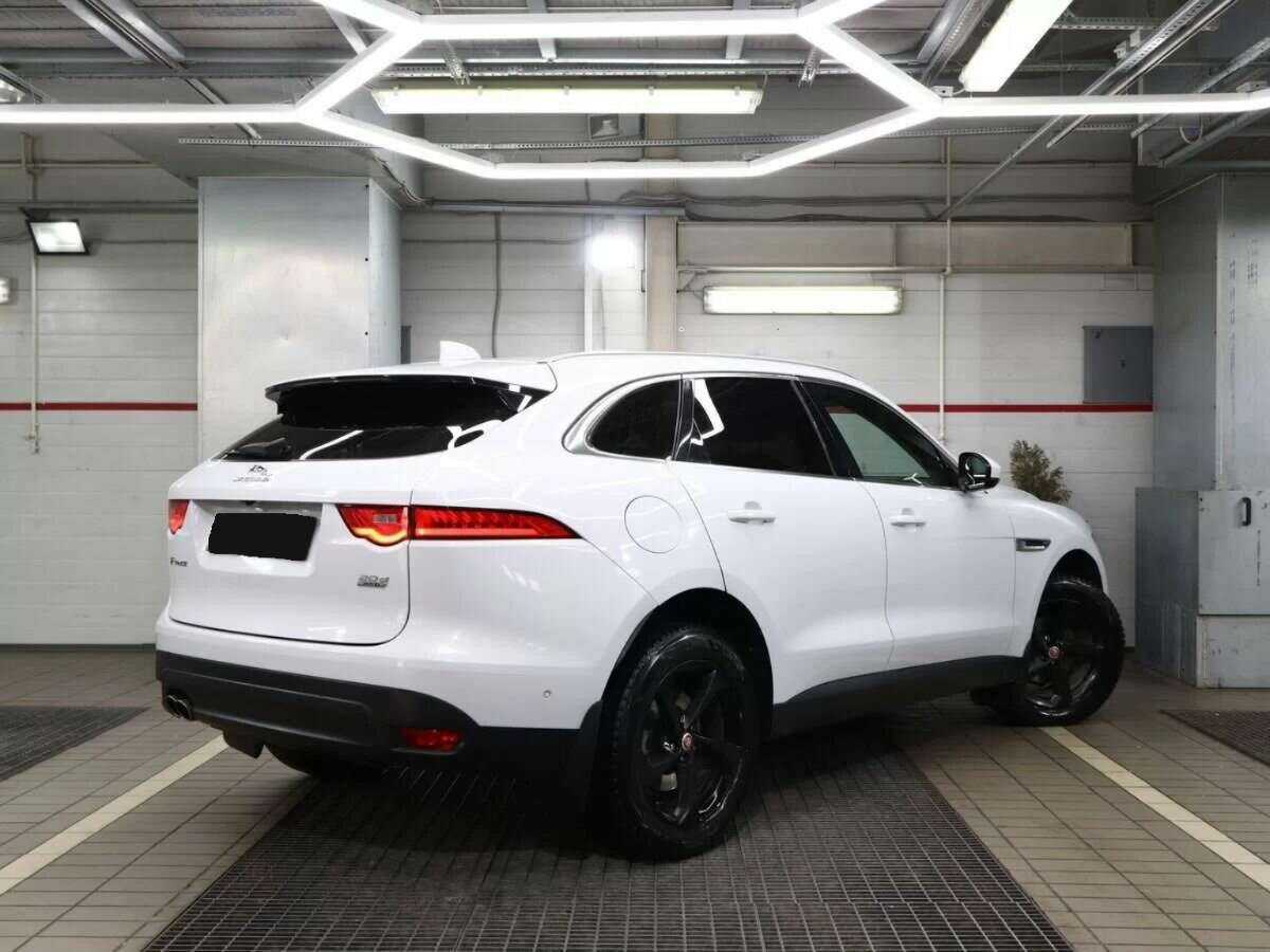 Jaguar F-Pace, 2016 - 151 000 км. | Фото №2