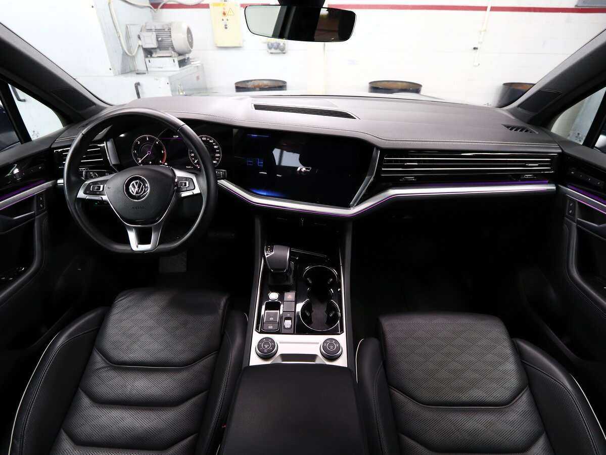 Volkswagen Touareg, 2019 Фото №17