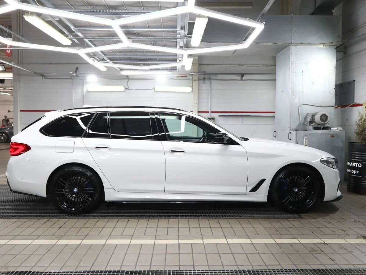 BMW 5 серии 530d xDrive, 2018 Фото №14