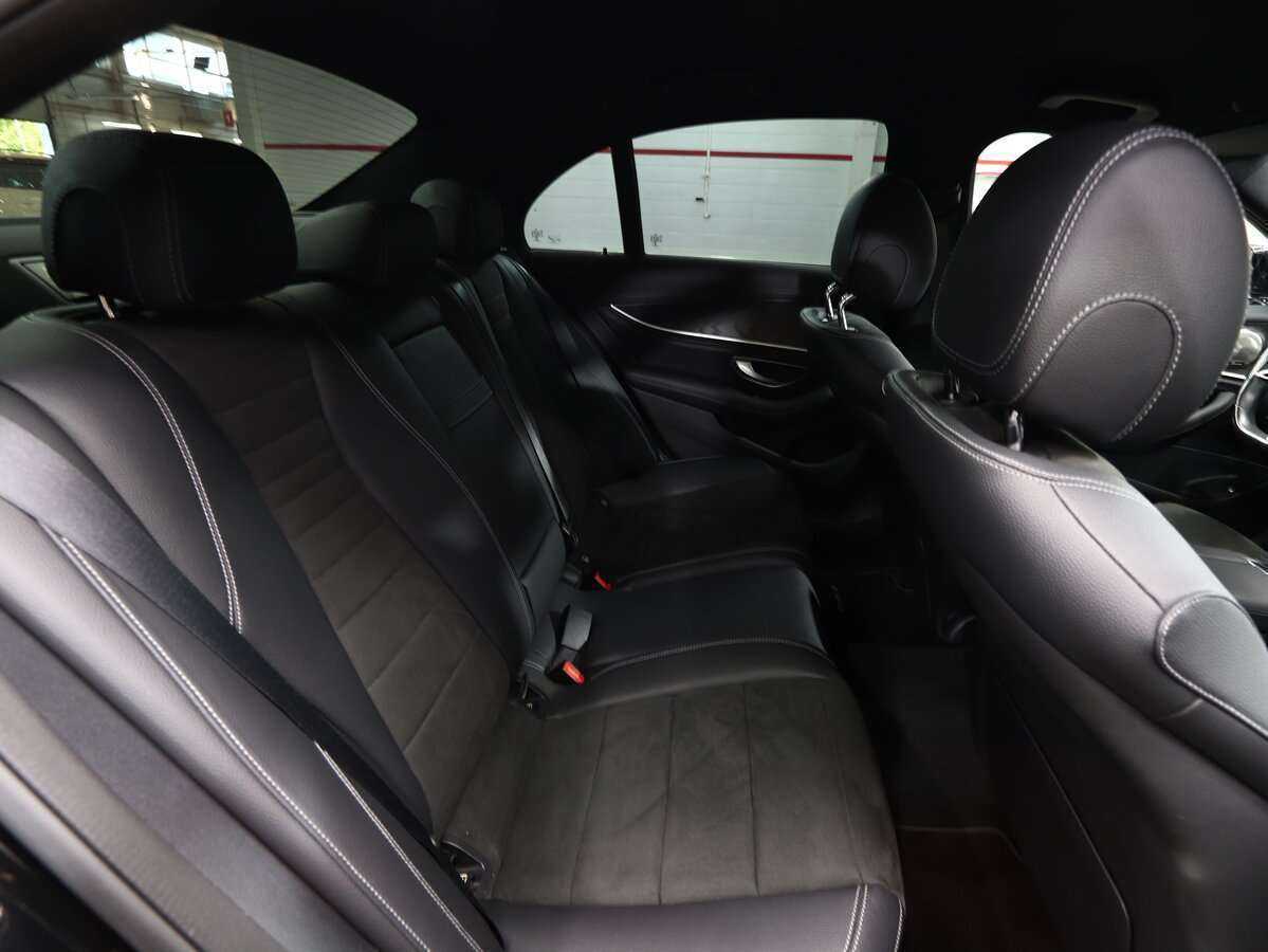 Mercedes-Benz E-Класс 200, 2021 Фото №12