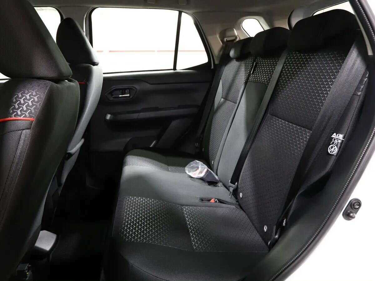 Toyota Raize, 2023 Фото №12